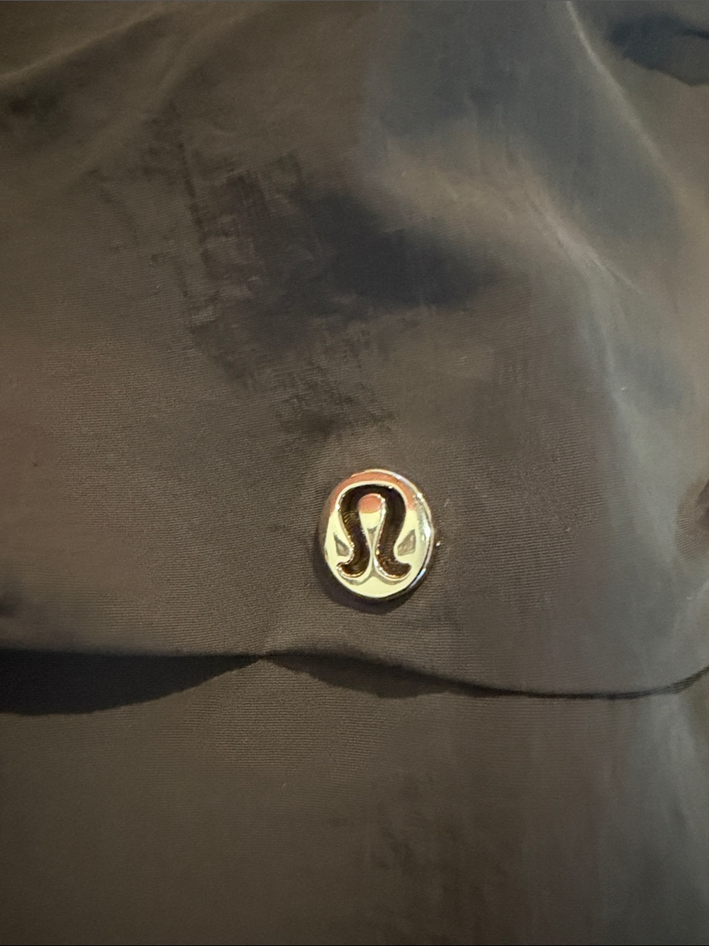 Lululemon ruched tote bag 24L in walnut brown gold color - Picture 5 of 8